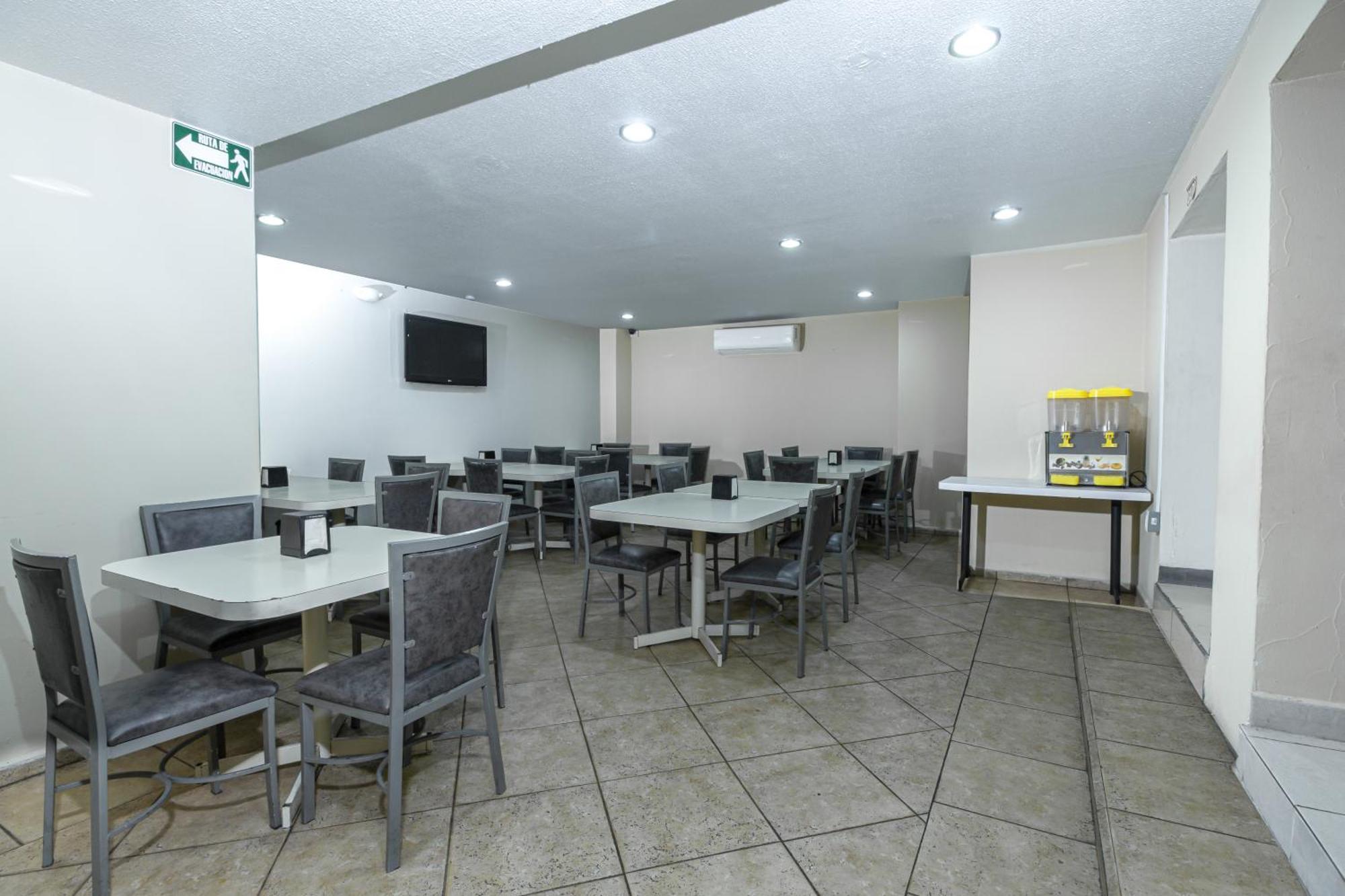 Hotel Plaza Del Arco - Монтерей Екстериор снимка