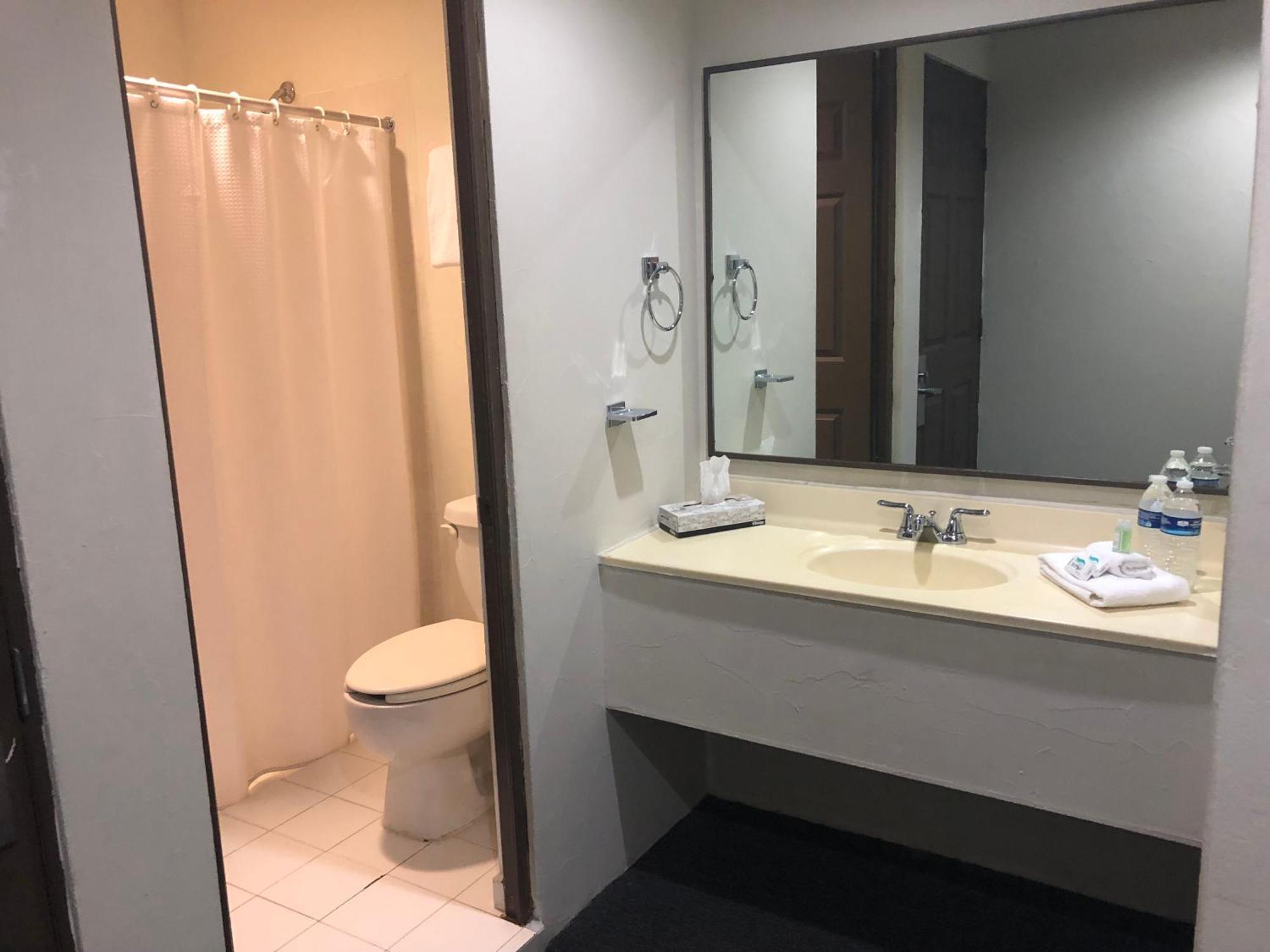 Hotel Plaza Del Arco - Монтерей Екстериор снимка