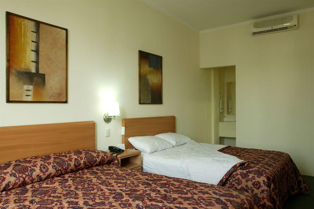Hotel Plaza Del Arco - Монтерей Екстериор снимка